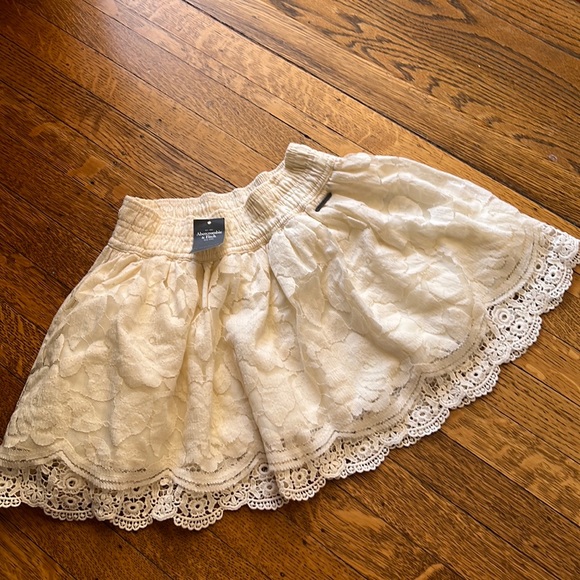 Abercrombie & Fitch Dresses & Skirts - Abercrombie & Fitch skirt
